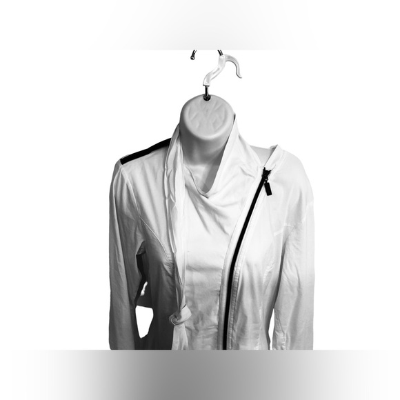 NOR Denmark Women’s European Luxury Brand Fashion Jacket Sz 2 - Picture 4 of 8